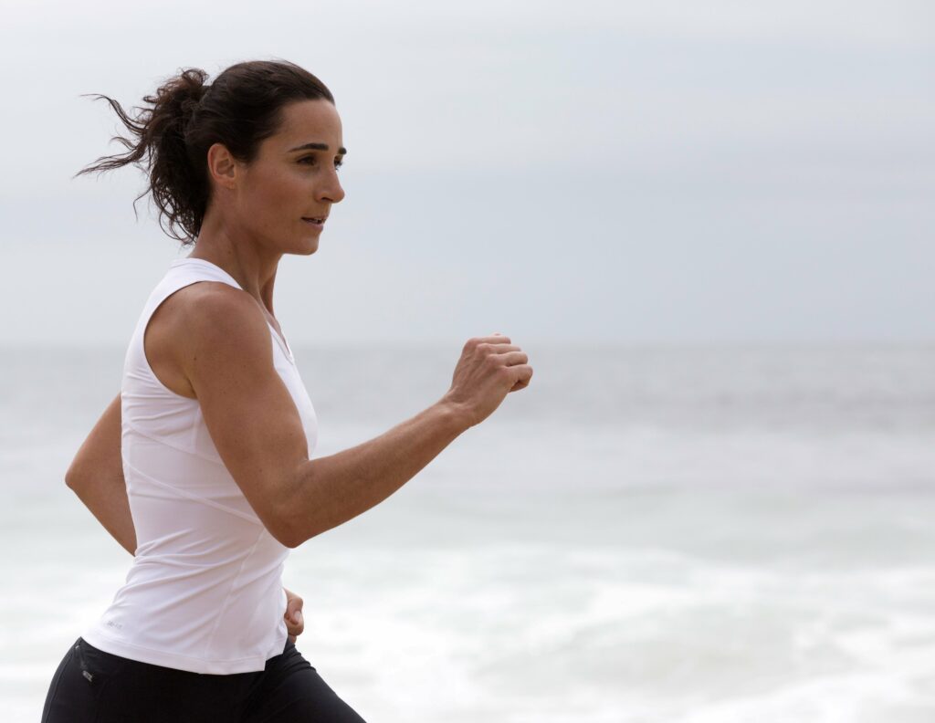 jornal a voz de paço de arcos online imagem maratonista filipa elvas 
