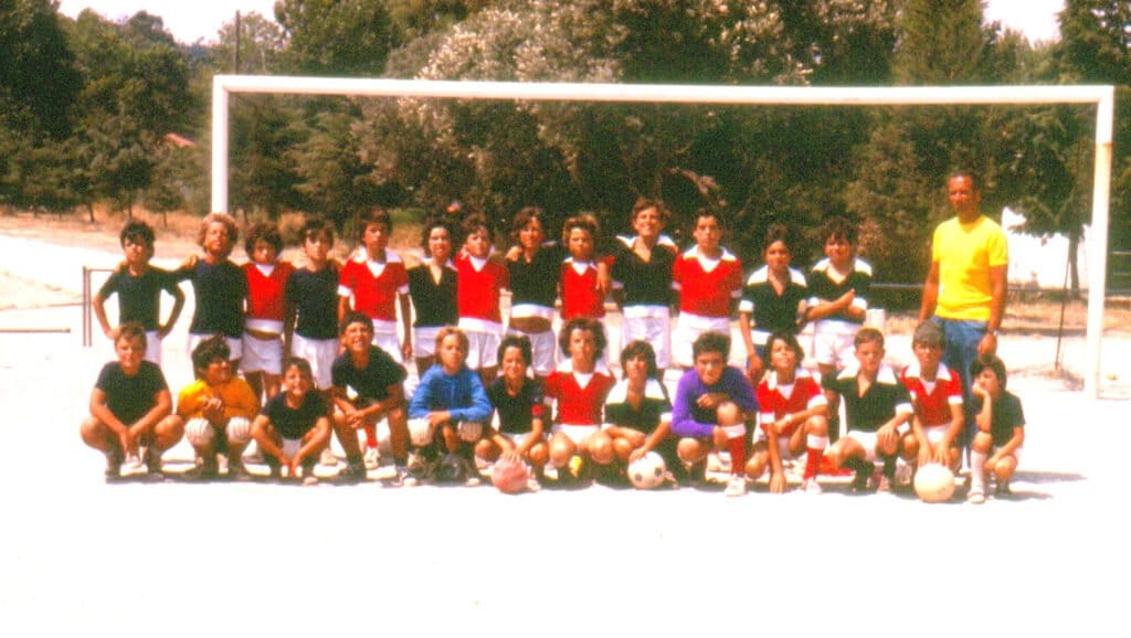 equipa futebol comandada por jose manuel constantino aquando de um torneio no estadio nacional